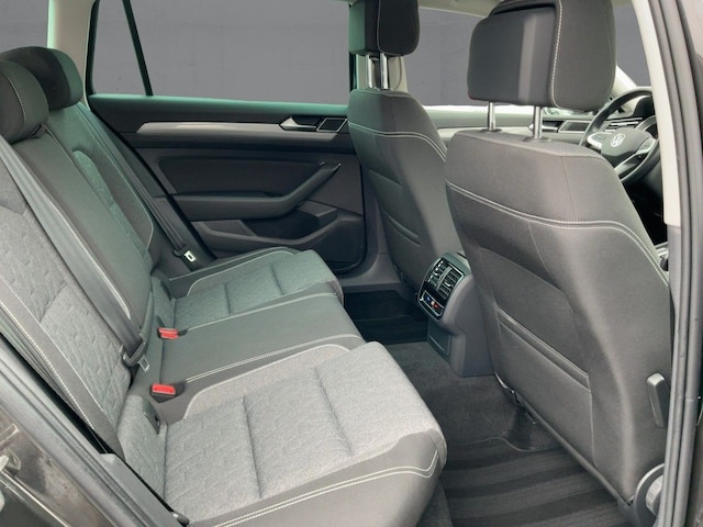 Volkswagen Passat 2.0 TDI Business DSG Variant