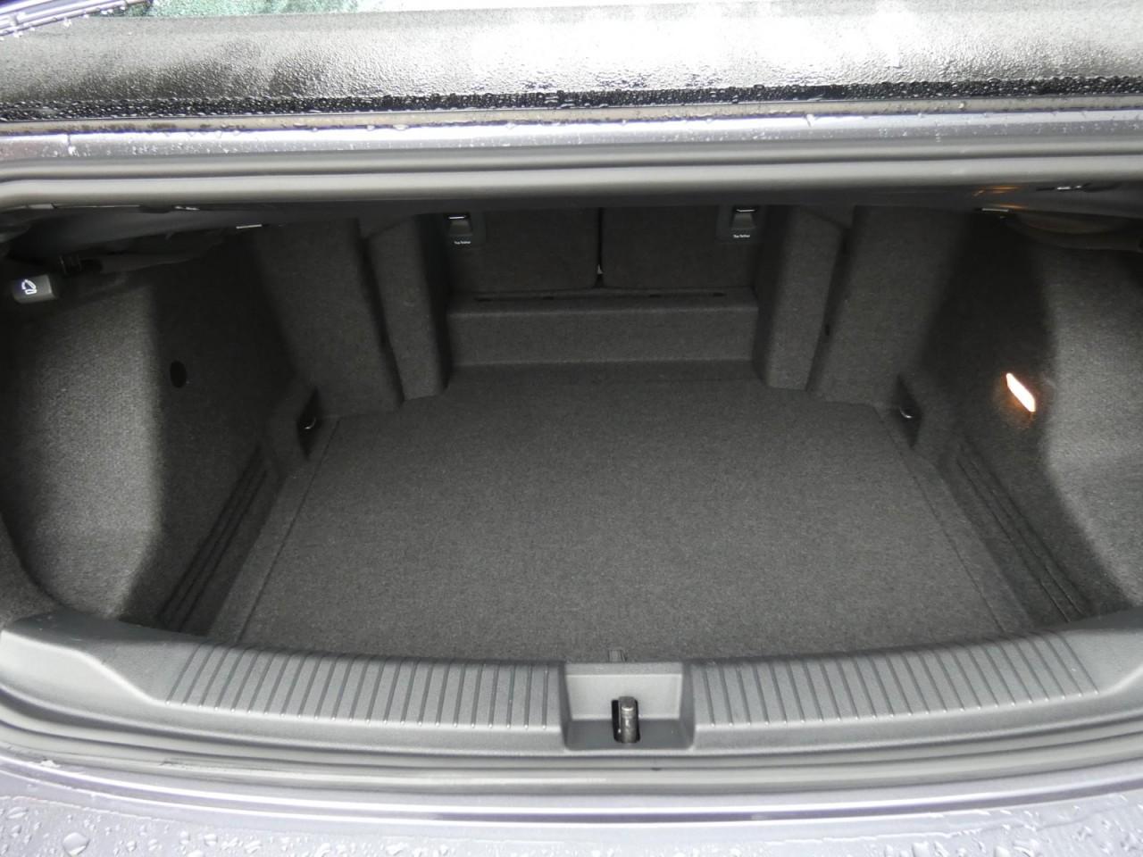 Volkswagen T-Roc 1.5 TSI Cabriolet R-Line