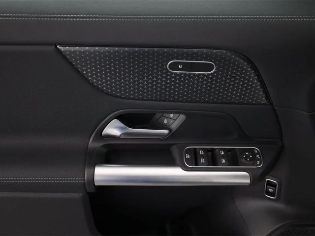 Mercedes-Benz GLA 180 Progressive