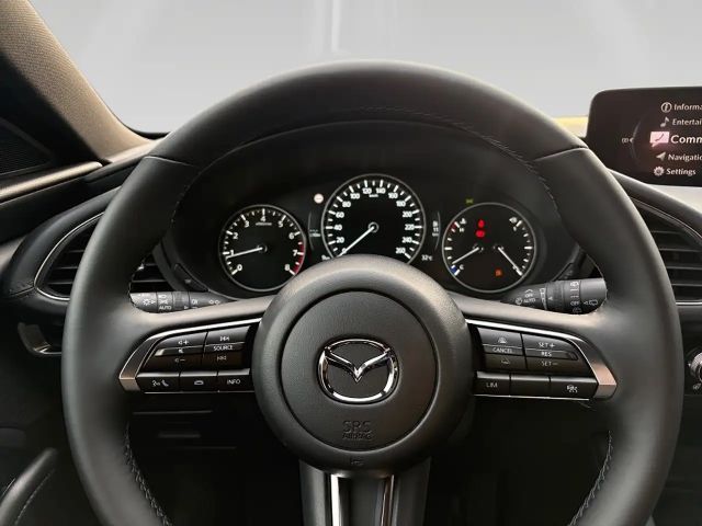 Mazda 3 2.5L SkyActiv e-Skyactiv
