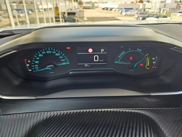 Peugeot 2008 Hybrid Style