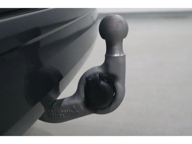 Volkswagen Multivan 2.0 TSI DSG Lang Style T7