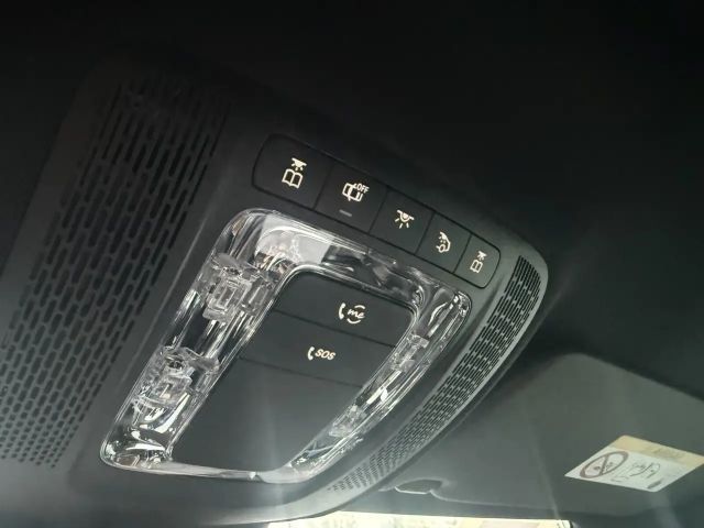 Mercedes-Benz CLA 200 AMG Line Shooting Brake