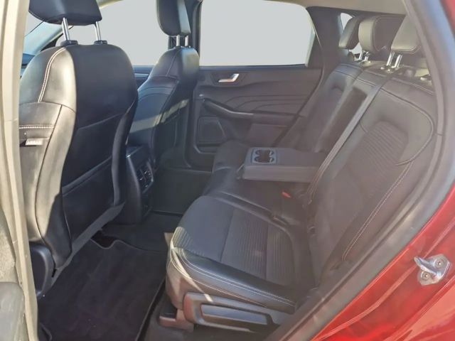 Ford Kuga Plug in Hybrid Titanium X