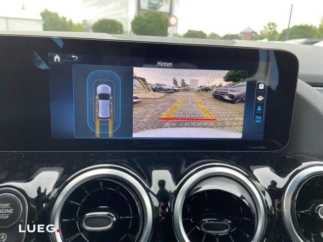 Mercedes-Benz B 200 Progressive Sedan