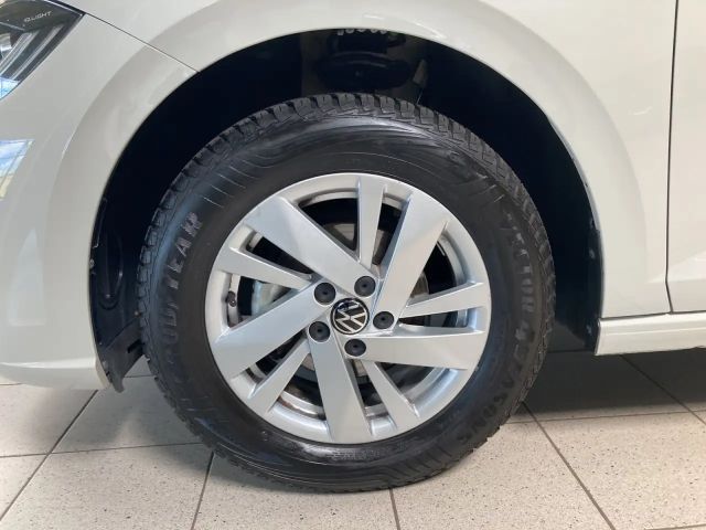 Volkswagen Polo 1.0 TSI Style