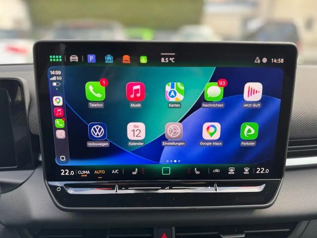 Volkswagen T-Roc 1.5 eTSI DSG R-Line