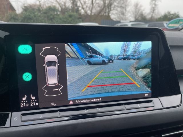 Volkswagen Golf 2.0 TDI DSG Golf VIII Variant