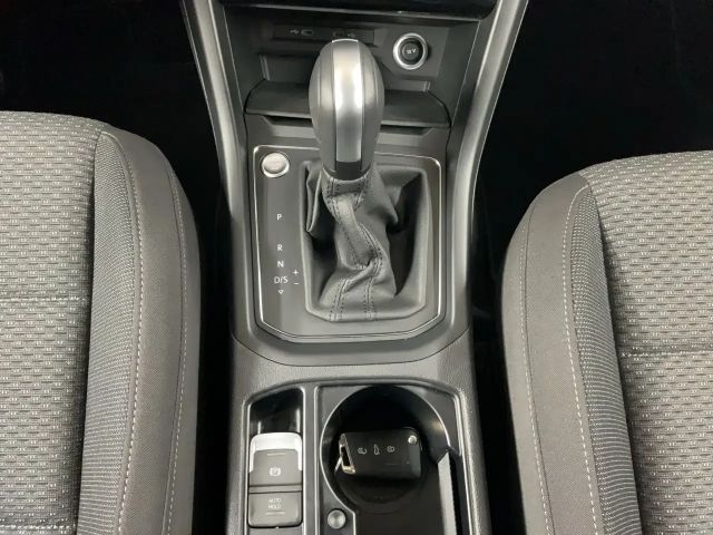 Volkswagen Touran 1.5 TSI DSG R-Line