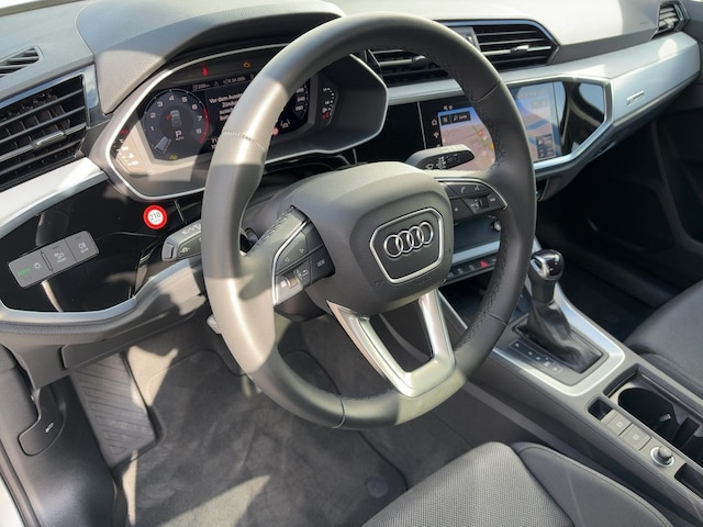 Audi Q3 35 TFSI S-Tronic