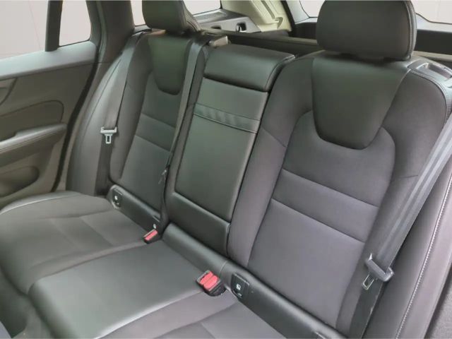 Volvo V60 Cross Country AWD