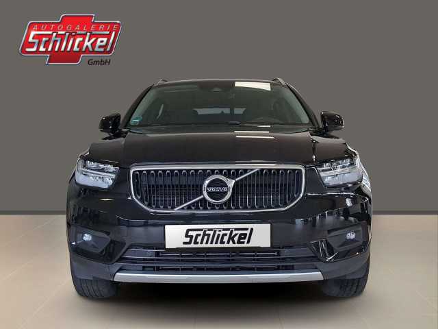 Volvo XC40 Momentum T3