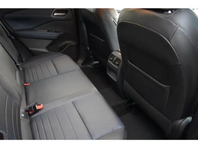 Nissan Qashqai DIG-T Tekna