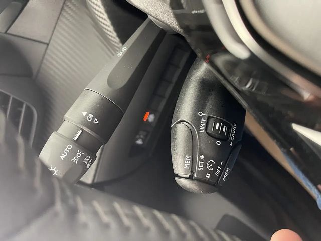 Peugeot 208 Allure Pack PureTech