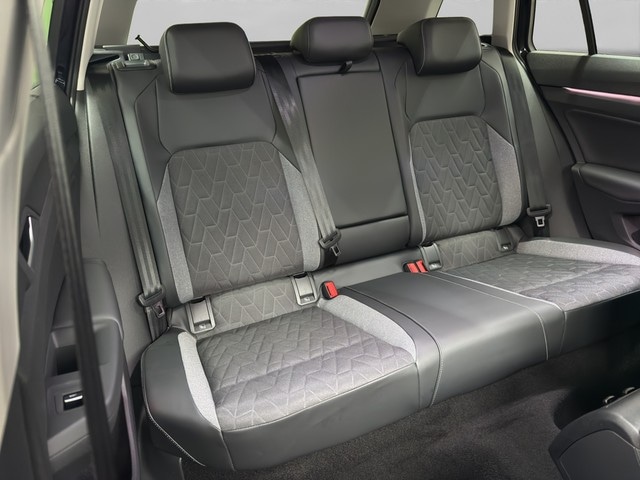 Volkswagen Golf DSG Life Variant