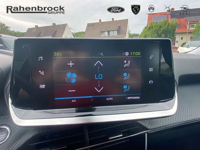 Peugeot E-2008 Active Pack