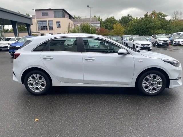 Kia Ceed CRDi Vision