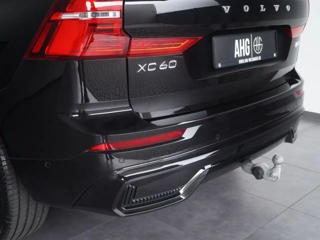 Volvo XC60 AWD Dark Plus