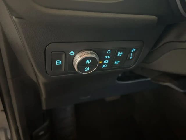 Ford Kuga Cool & Connect