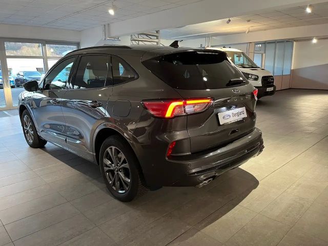 Ford Kuga Plug in Hybrid ST Line