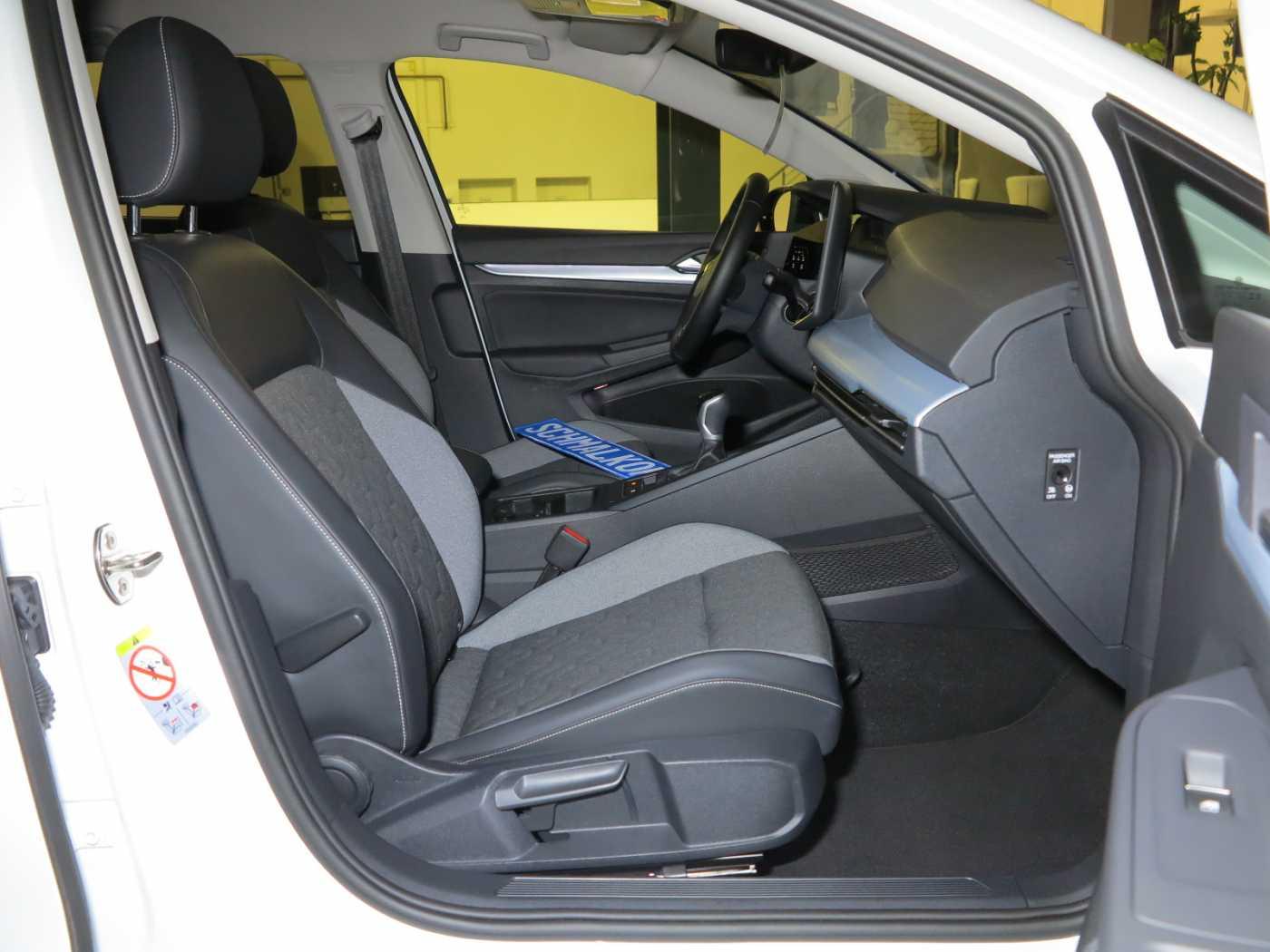 Volkswagen Golf 1.5 TSI Golf VIII Variant