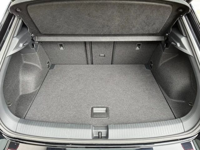 Volkswagen T-Roc 1.5 TSI DSG R-Line