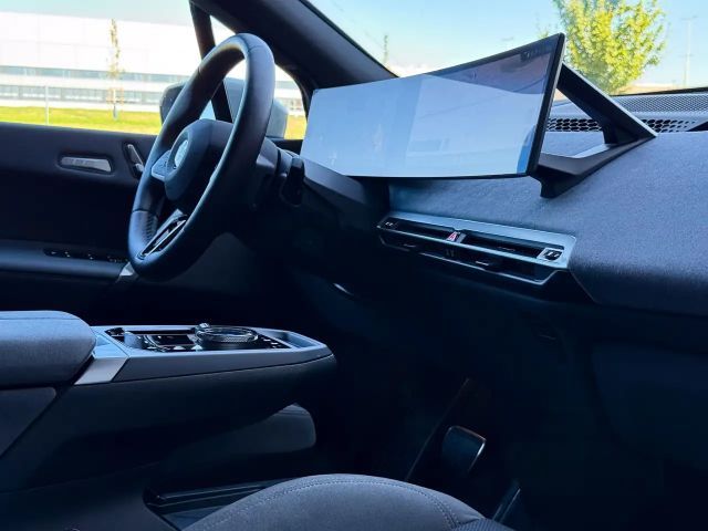 BMW iX xDrive45