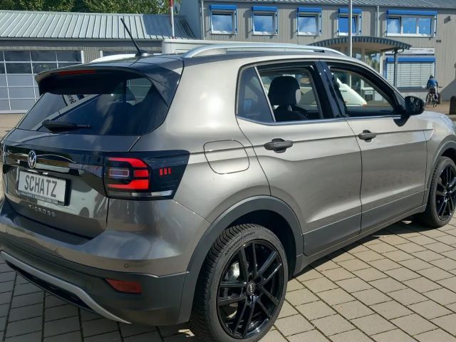 Volkswagen T-Cross Style