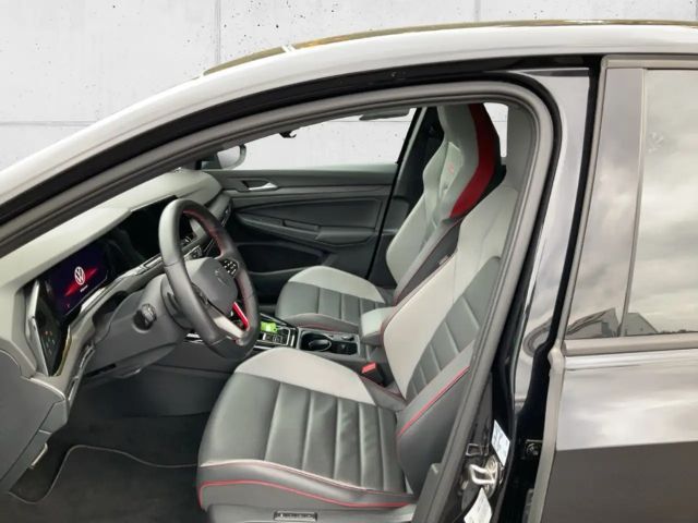 Volkswagen Golf 2.0 TSI Golf VIII