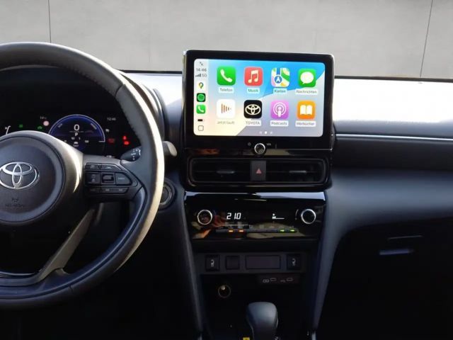 Toyota Yaris Cross Teamplayer,Safety-Paket,Winter-Paket