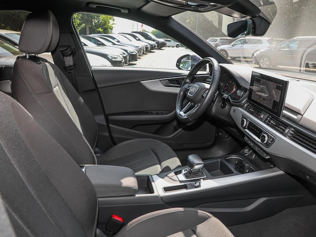 Audi A4 40 TDI Avant S-Tronic