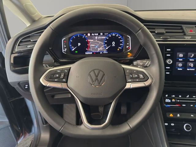 Volkswagen Touran DSG Highline