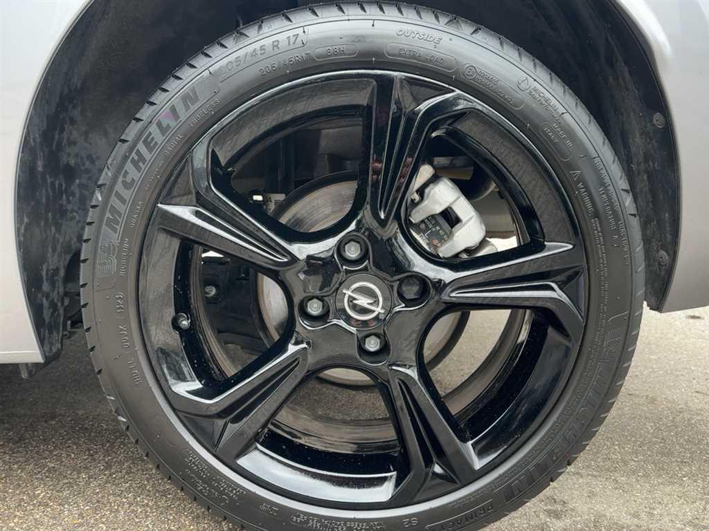 Opel Corsa 1.2 Turbo GS-Line Grand Sport