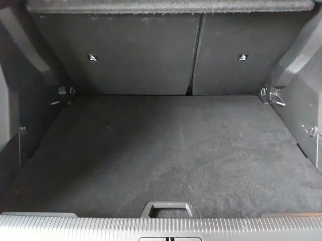 Peugeot 2008 Allure Pack EAT8 PureTech