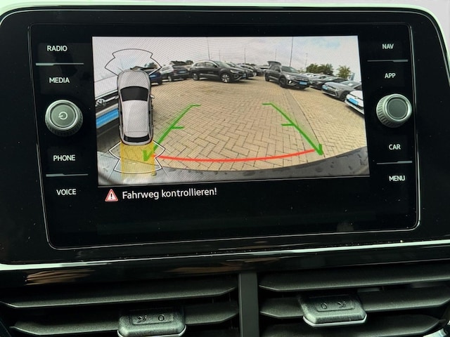 Volkswagen T-Roc 1.5 TSI DSG IQ.Drive R-Line