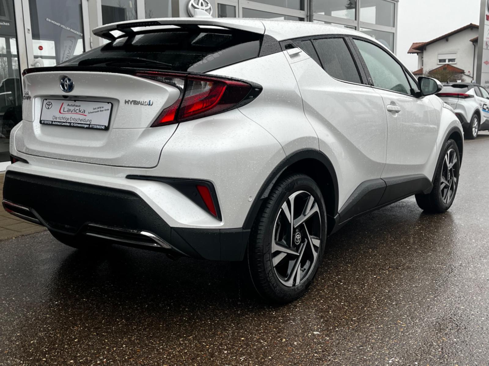 Toyota C-HR Hybride Team D