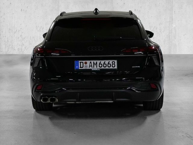 Audi A6 Avant Quattro S-Tronic