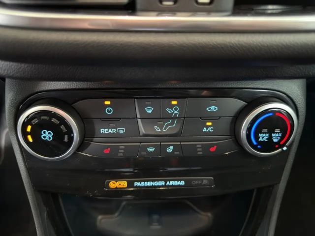 Ford Puma EcoBoost Titanium