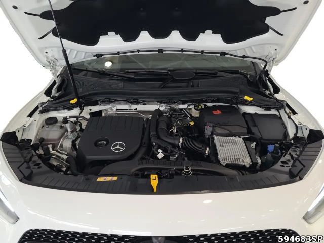 Mercedes-Benz GLA 200 AMG Line