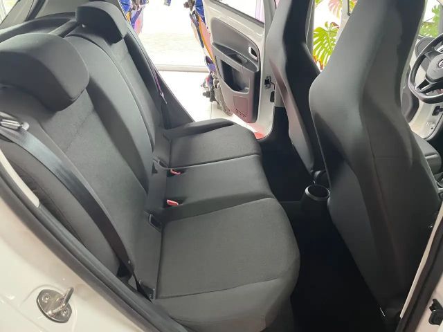 Volkswagen up! Basis