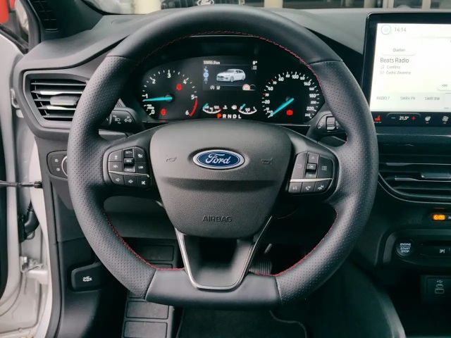 Ford Focus ST Line Wagon