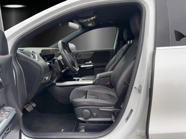 Mercedes-Benz GLA 250 4MATIC AMG Line