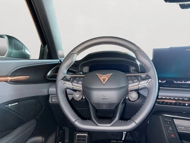 Cupra Terramar 1.5 e-Hybrid