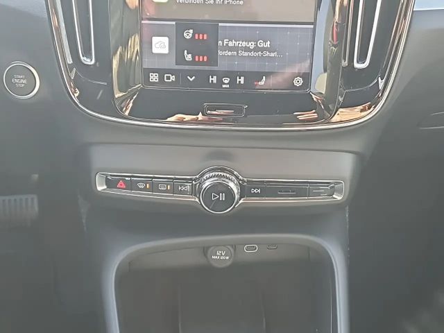 Volvo XC40 Dark Plus