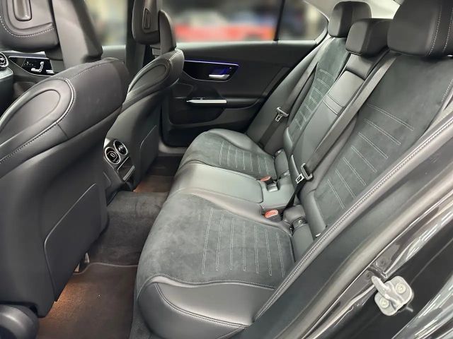 Mercedes-Benz C 300 AMG Line Sedan