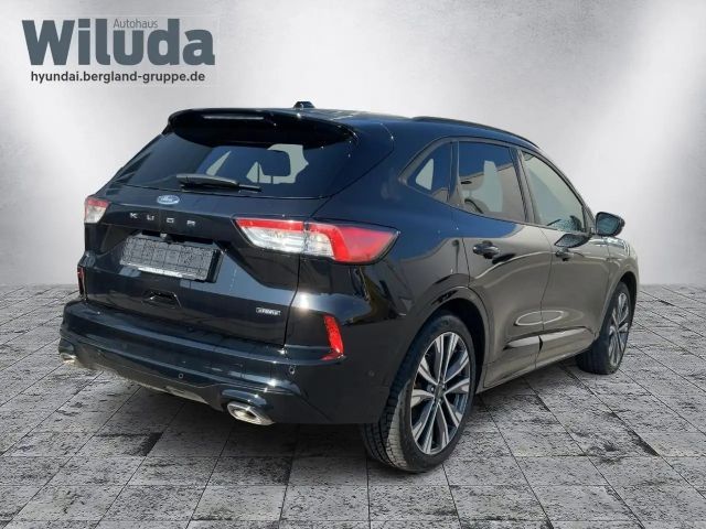 Ford Kuga Plug in Hybrid ST Line X