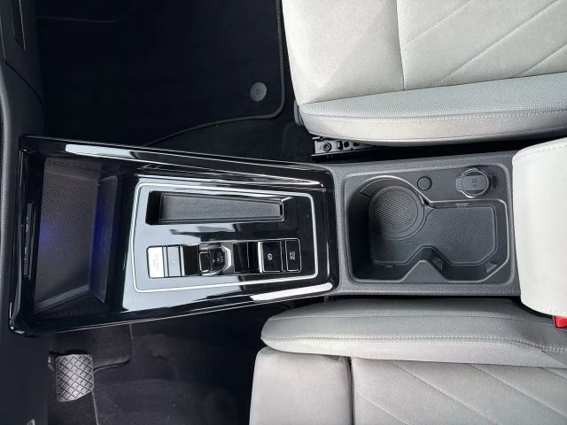 Volkswagen Golf Style eHybrid