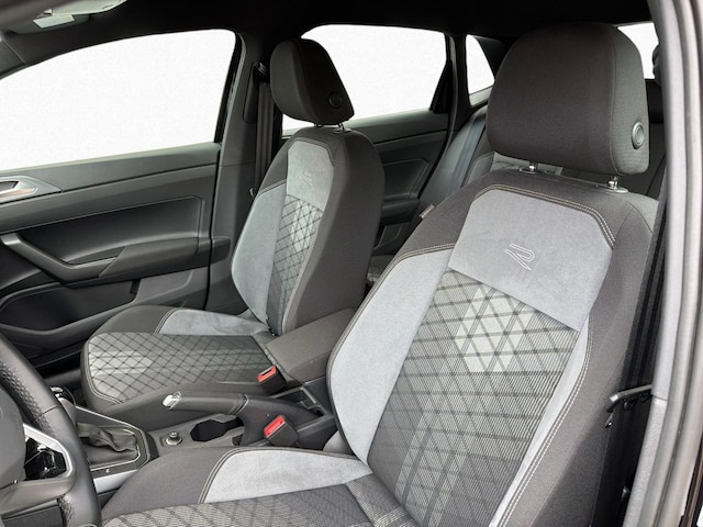 Volkswagen Polo 1.0 TSI DSG R-Line