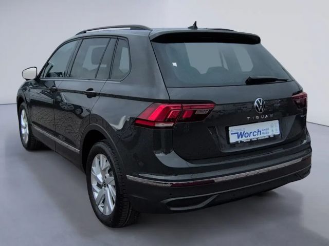 Volkswagen Tiguan 2.0 TSI DSG Life