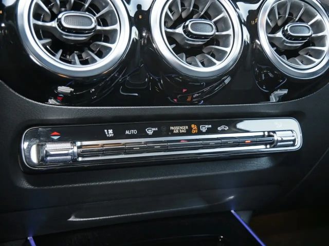 Mercedes-Benz GLA 250 4MATIC